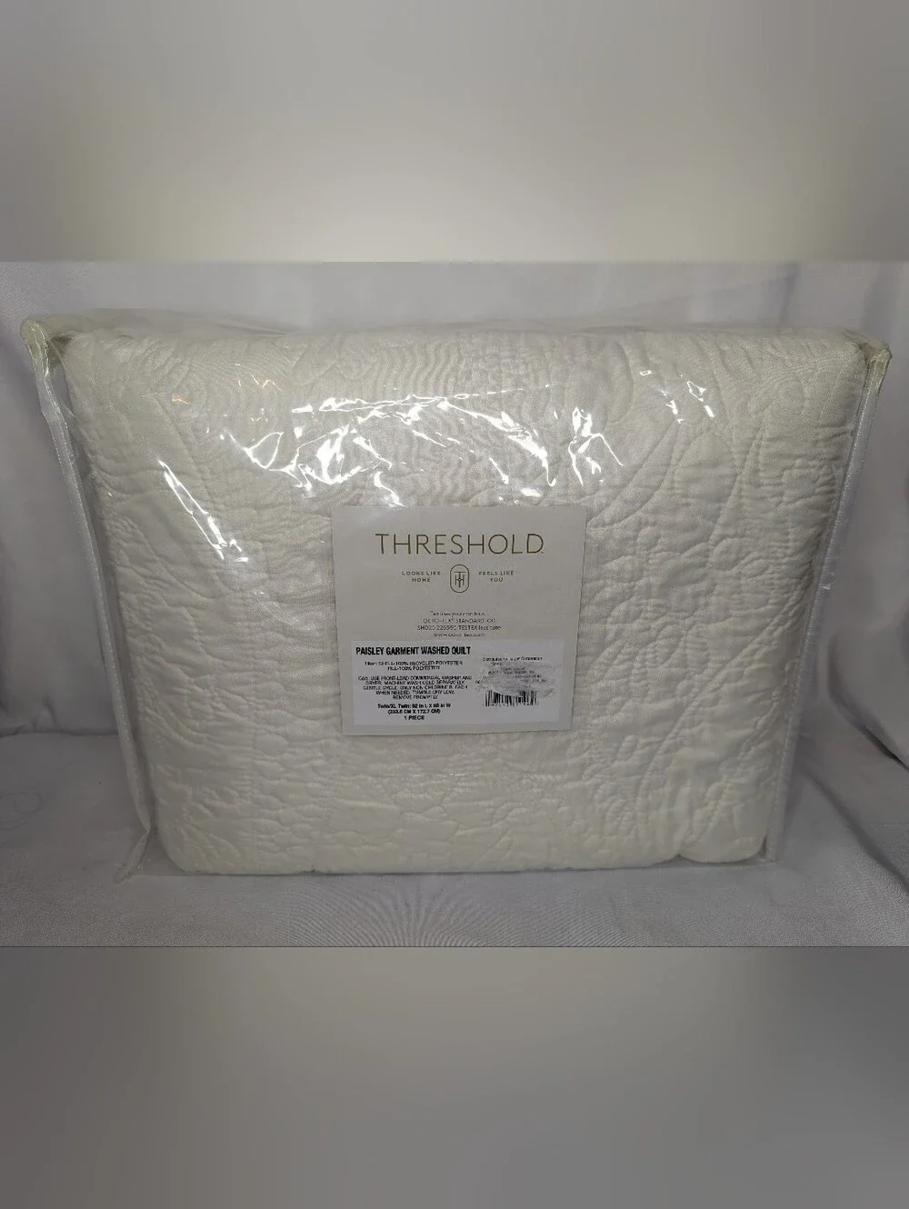 NWT Threshold Paisley Garment Washed Stitched Quilt Ivory Twin / XL Twin